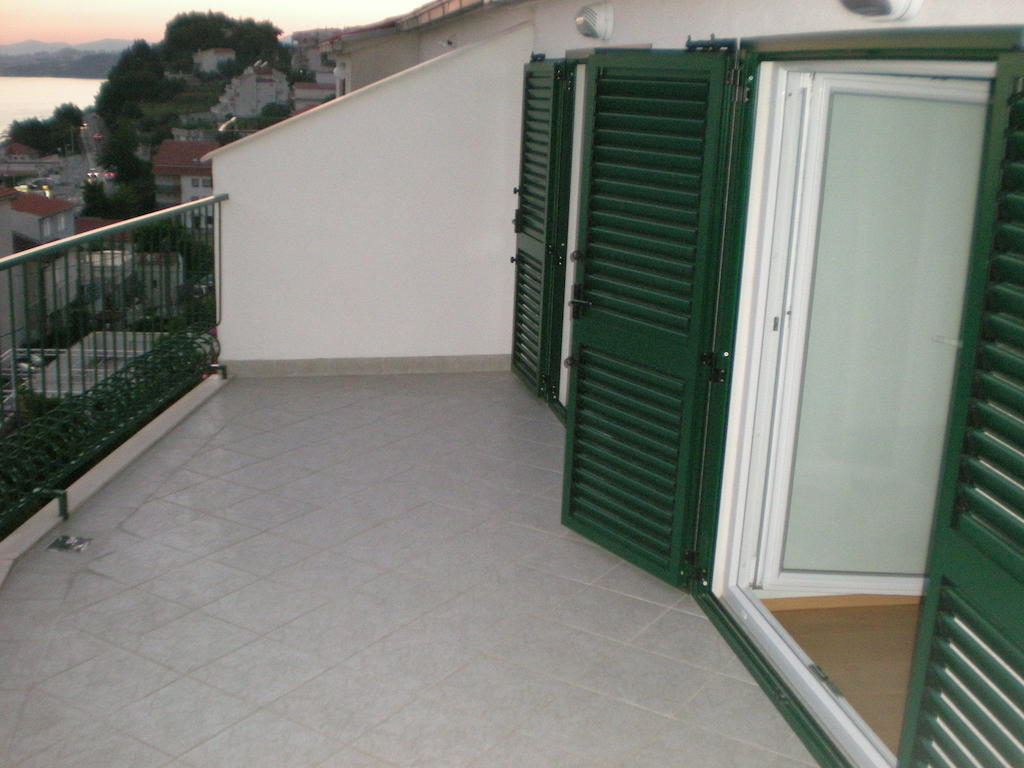 Ante Split-podstrana